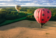 lidojums ar gaisa balonu parim