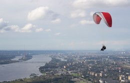 Lidojums ar paraplānu tandēmā ar instruktoru