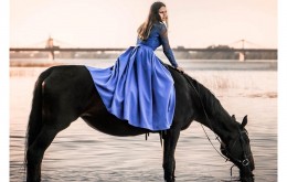 Izjāde ar zirgu un fotosesija 1 personai stallī Agates
