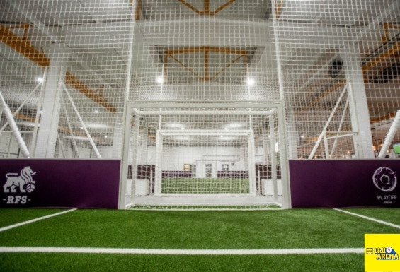 Playoff Arena mini-pitch laukuma noma