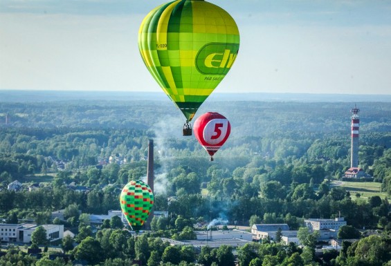 lidojums ar gaisa balonu FromMe