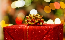 Pēdējā brīža Ziemassvētku dāvanas pircējiem izcila iespēja – dāvanu karte!